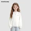 Sudadera Casual Coreana Estilo Ni Mumi Negra para Niñas 2026 Nuevo Otoño Cuello Redondo, Top Elegante y Cómodo