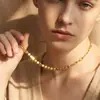 Corrente para Clavícula Dourada Simples de Alta Qualidade, Duas Camadas, Empilhável, Moda Retrô, Leve Luxo, Pingente de Coração com Borla, Colar de Aço Titânio para Mulheres
