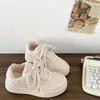 2026 Nuevo Estilo Versión Coreana de Zapatillas Blancas de Suela Gruesa para Mujer, de Caña Baja Versátiles Transpirables Deportivas para Estudiantes