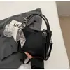 Bolso de Mano Retro Transfronterizo para Mujer 2025 Otoño e Invierno Nuevo Bolso de Hombro de Moda para Salir Bolso Cruzado Tipo Cubo Versátil
