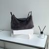 Bolso de Hombro Peludo de Alta Gama Nuevo de Otoño e Invierno, Bolso de Hombro Acolchado de Felpa Moderno y Versátil, Bolso Novedoso de Moda para Mujer