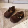 Zapatos de Piel con Estampado de Leopardo para Niñas Otoño 2026 Nuevos Zapatos de Princesa Estilo Birkenstock de Suela Suave para Niños Pequeños Zapatos Individuales Modernos