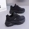 Zapatos de suela gruesa estilo papá para mujer, modernos, primavera y otoño, nuevo estilo, zapatos de mujer, transpirables, estilo coreano, versátiles, de suela gruesa, que aumentan la altura, deportivos casuales para mujer