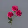Rosa Búlgara Tres Cabezas Seda Artificial Flor Falsa Decoración Cascada de Rosas Pared Boda Flor Artificial Salón de Bodas