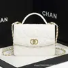 Mochila Acolchada con Cadena Estilo Chanel para Mujer 2026 Nuevo Modelo Mochila Pequeña Bolso de Mano Vintage Bolso Cruzado para Hombro para Mujer Venta al por Mayor