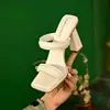 Sandalias de tacón de aguja súper favorecedoras y sencillas, nuevo modelo de verano para damas, estilo de hada, punta cuadrada, cómodas zapatillas de tacón alto para 2026