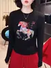 Camiseta de Manga Larga Lisa Nueva para Mujer Primavera y Otoño 2026 con Estampado de Caballo con Pedrería, Corte Ajustado, Versátil Top Base Layer Tendencia