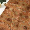Tejido Jacquard Hilo de Nube Fragante de Peso Pesado Hilo de Nube Roja Chaleco para Mujer Primavera y Verano Tela para Ropa Jacquard Geométrico Estilo Antiguo