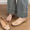 Sapatilhas Femininas Prata com Laço Invisível de 5cm de Altura, Raso, Solado Macio, Novidade Outono 2026, Sapatos Elegantes de Bico Quadrado