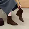 Botines cuadrados de ante estilo coreano con elástico en el tobillo para mujer, nuevo modelo otoño e invierno 2026, botas ajustadas que aumentan la altura, botines cortos elegantes para mujer
