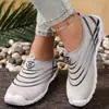 Zapatos de vadeo para arroyo de cinco dedos para exteriores Suela blanda Zapatos descalzos Antideslizantes Secado rápido Zapatos para nadar en la playa y recolectar conchas En stock