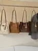 Nueva colección de invierno: bolso de hombro moderno y minimalista, gran capacidad, adecuado para estudiantes, para ir al trabajo y para el uso diario; bolso estilo retro
