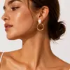 Pendientes de Aro Exagerados de Aleación con Aguja de Plata S925, Estilo de Alta Gama, Tendencia y Únicos, Pendientes Versátiles de Lujo Ligero de Nicho para Mujer