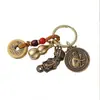 Llavero Pixiu, colgante de moneda de los Cinco Emperadores, colgante de los doce signos del zodíaco, adorno para coche de calabaza hueca, joyería de aleación al por mayor