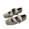 Sapatos Mary Jane retrô de bolinhas estilo coreano com bico quadrado para mulheres, nova coleção outono 2026, sapatilhas rasteirinhas estilo francês, sapatos femininos para o início do outono