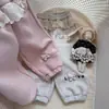 Calça de Moletom Forrada com Fleece para Meninas Outono e Inverno Nova Roupa Infantil Calça Longa de Renda Cartoon Calça Jogger Estilosa para Crianças Pequenas Transfronteiriça