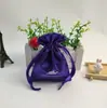 Bolsa de veludo com cordão personalizada Lisi para joias, ideal para guardar joias, proteger contra poeira e com logotipo personalizável.
