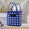Bolsa de Palha Tecida à Mão Fashion com Grande Capacidade, Bolsa de Palha Tecida Tipo Saco, Bolsa Quadrada de Plástico Tecido em Cores Contrastantes, Bolsa de Ombro Feminina para Férias