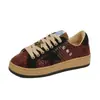 Zapatillas Deportivas de Suela Gruesa con Estrella para Mujer 2025 Otoño Nuevos Zapatos Planos Versátiles con Zapatos de Entrenamiento Casual Brillantes