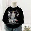 Coleção Primavera/Outono 2026: Camiseta infantil estilosa de manga comprida, algodão, design estiloso para meninos, com estampa fofa de gato, camiseta de baixo da moda para meninos, qualidade de exportação