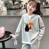 Camiseta Nova de Manga Longa para Meninas Primavera e Outono, Malha Waffle Infantil Falsa Peça Dupla Estilosa Casual Versátil Gola Redonda