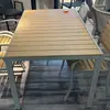 Silla de comedor de madera plástica para exterior, patio, villa, ocio, mesa de centro, balcón, silla de ratán impermeable roja de internet, combinación de mesa y silla para jardín exterior