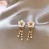 Brincos de Flores com Franjas de Diamante Super Brilhantes Exquisitos Coreanos Estilo Resort à Beira-Mar Simples de Luxo Discreto