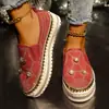 Mocassins Planos com Strass de Tamanho Grande para Travessia de Fronteira para Mulheres 2025 Verão Novo Estilo Coreano Slip-On Sapatos Preguiçosos de Solado Grosso em Estoque