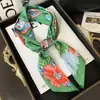 Pañuelo Cuadrado de Imitación Seda Floral Estilo Francés para Mujer, Novedad Primavera 2026 Estampado por Ambos Lados Moda Chal de Alta Gama Bufanda de Seda al por Mayor