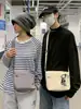 Bolso Bandolera de Moda para Mujer 2026 Nuevo Modelo Bolso de Hombro Simple Ultraligero Gama Alta Nicho Versátil Exquisito Pequeño para Viajar