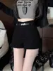 Shorts de lã femininos para baixinhas, outono e inverno de 2026, shorts boot cinza de cintura alta, calça versátil e emagrecedora de perna larga em linha A