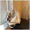 Bolso Grande de Alta Gama Retro Transfronterizo 2026 Nuevo Bolso para Mujer Otoño e Invierno Versátil Bolso Cruzado Bolso de Hombro Tote