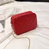 Bolso de dama 2022 primavera y verano nuevo bolso de mensajero de moda tendencia callejera bolso de hombro con cadena de cuadros primera generación de pelo