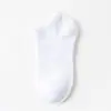 Meias masculinas de cano médio para primavera e verão, absorventes de suor, respiráveis, esportivas, desodorantes, finas, meias masculinas, quatro estações, meias curtas