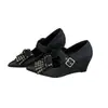 Zapatos de Mujer Chuyuji con Tacón de Cuña y Lazo en la Punta, Modelo Nuevo 2026, Punta Fina, Hebilla, Tacones Altos Negros