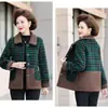 Otoño e Invierno Más Terciopelo Engrosado Bolsillo Botón Patchwork Cuadros Algodón Chaqueta Abrigo Ropa para Mujeres de Mediana Edad y Mayores Abrigo Imitación Lana de Cordero