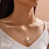 Collar de Amazon de 26 Letras en Capas con Colgantes Cuadrados, Elegante Collar con Colgante de Acero Inoxidable Dorado, Joyería de Moda para Mujeres