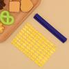 Fonte de Suprimento Criativa para Comércio Exterior: Formas de Assar Simuladas com Letras em Inglês, Números, Símbolos, Carimbos e Formas de Biscoito