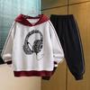 Conjunto de Roupa de Outono para Meninos 2026 Novo Estilo para Crianças Maiores, Moda Tendência e Estilosa para Primavera e Outono para Meninos, Tendência Esportiva de Outono