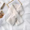 Bufanda de piel nueva de Otoño e Invierno cálida para combinar con todo para adulto de color sólido cuello estilo coreano bufanda de piel de imitación de conejo fabricante para mujer en stock