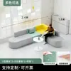 Oficina, guardería, vestíbulo de institución de formación, área de ocio y descanso, recepción, juego de sofá y mesa de centro para apartamento pequeño y sencillo