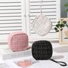 Amazon xiangfeng bolsa de almacenamiento para labiales cosméticos bolsa de almacenamiento para cables de datos portátil venta al por mayor de fábrica