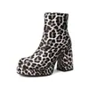 Bico redondo botas de couro femininas europeias e americanas zíper lateral botas de moda botas curtas botas Martin botas de cavaleiro sapatos femininos de salto alto botas de comércio exterior