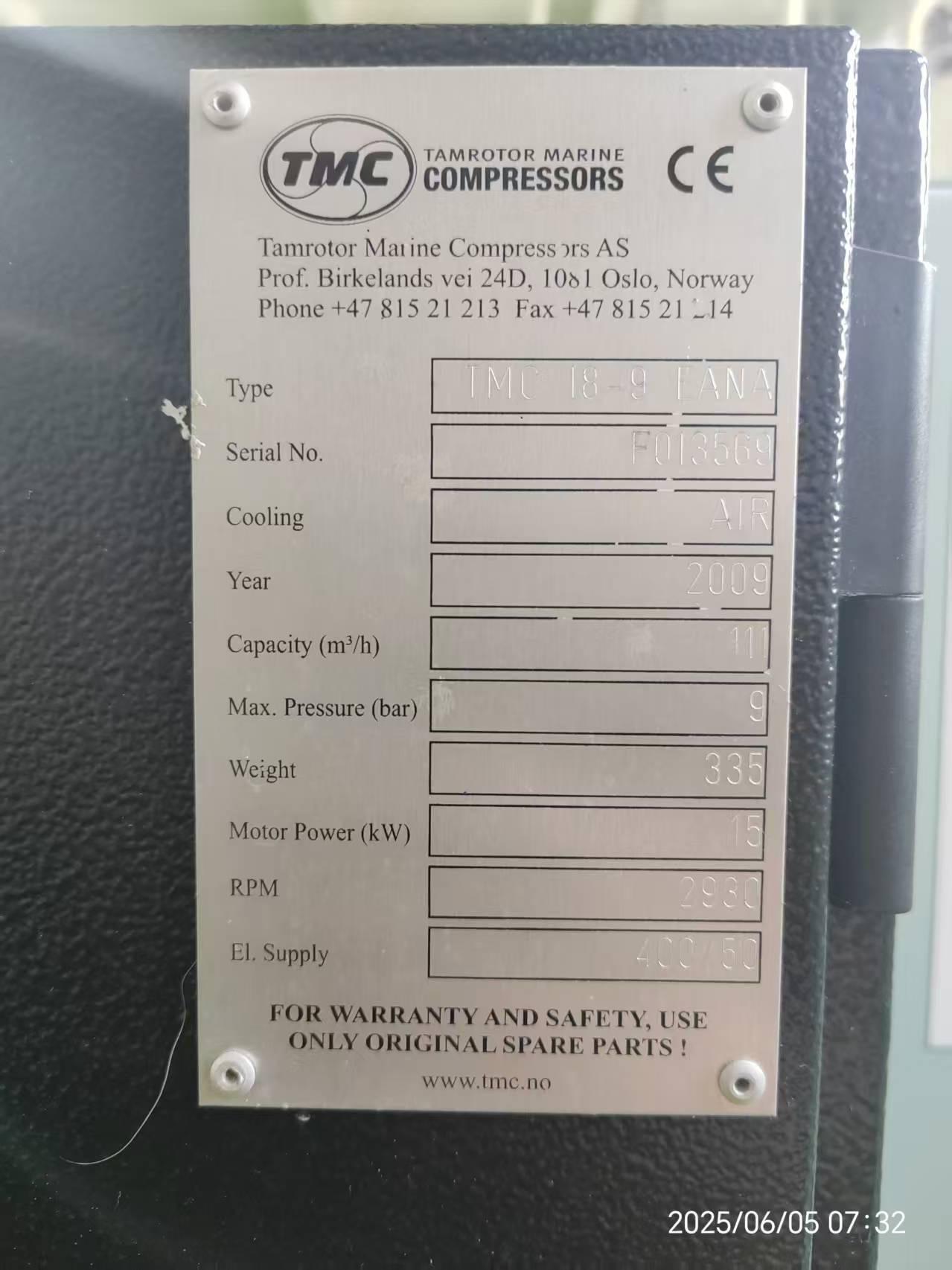 29d86ccb72cf2b90575a3a54bfbf81