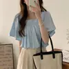 Camisa corta coreana chic elástica fruncida de cuello cuadrado holgada de manga corta con mangas de campana grandes