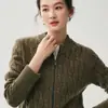 Nueva colección de otoño e invierno: Cárdigan de punto de cachemira para bebé para mujer con cuello redondo, con intrincados detalles de trenzado y un diseño de doble cremallera, una prenda exterior sencilla y elegante
