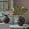 Jarrón de Cerámica Gruesa Hecho a Mano Jingdezhen Cerámica de Arcilla Antigua Imitación Estilo Retro Wabi-Sabi Sala de Té Zen Maceta de Cerámica Antigua de Pie