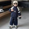Conjunto de Outono para Meninos 2025 Novo Moletom Legal e Bonito para Bebê Conjunto de Duas Peças Primavera e Outono Roupas Esportivas de Outono para Crianças