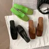 Versión de Piel de Oveja de las Sandalias Mocasín Cuadradas de Satén con Tacón de Triángulo Estilo Francés para Mujer, Nuevo Estilo de Verano