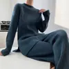 Conjunto de Duas Peças para Mulheres - Suéter de Malha com Fenda Lateral e Calça Wide-Leg - Coleção Outono/Inverno Amazon Transfronteiriça - Versátil e com Caimento